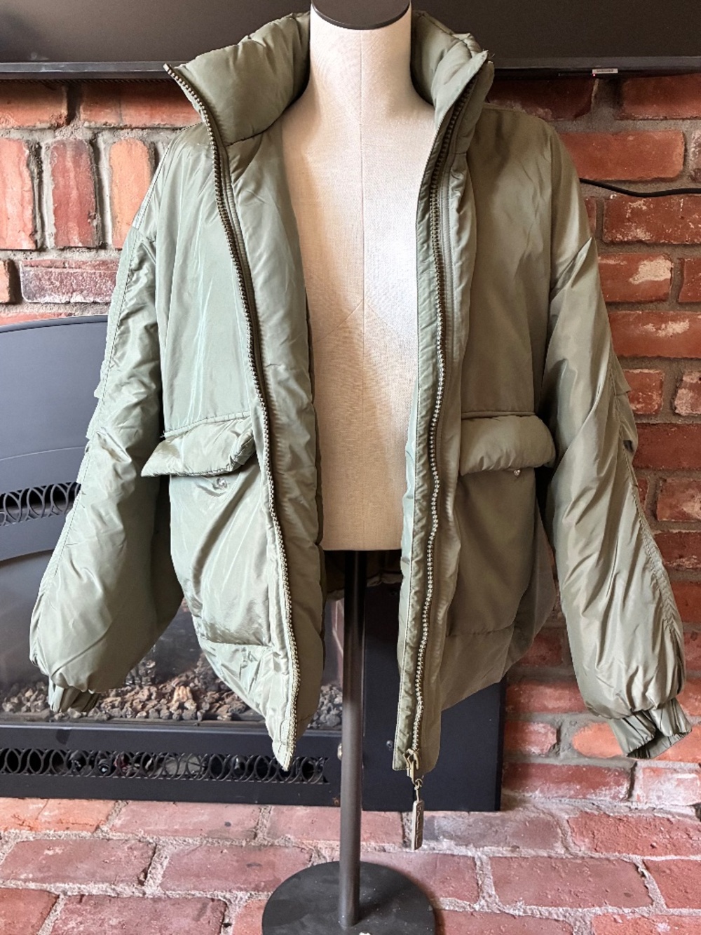 Fabletics Green Puffer